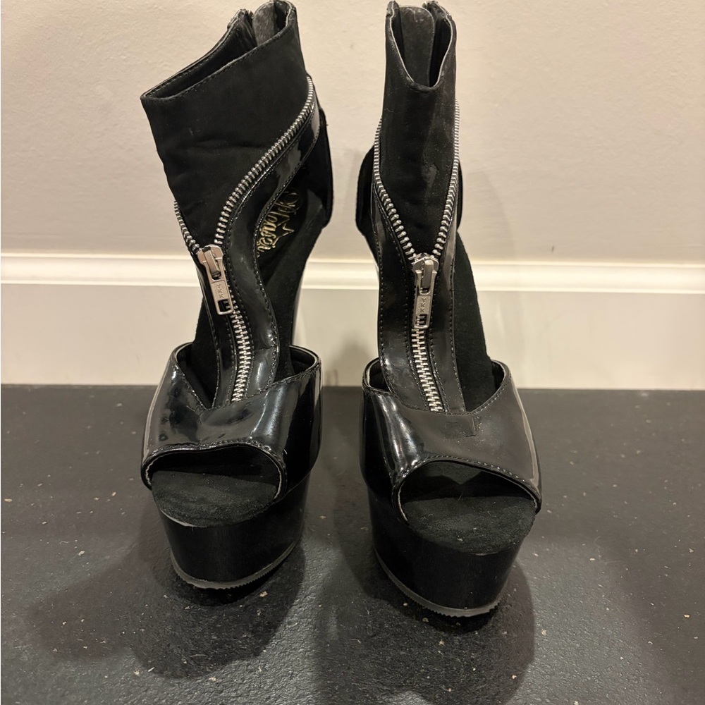 Pleaser Black Zipper Platform Heels 7 - Picture 3 of 8